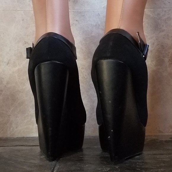 Penny Loves Kenny Very Comfortable 6.5 inch Platform Wedge Heels - Picture 3 of 12